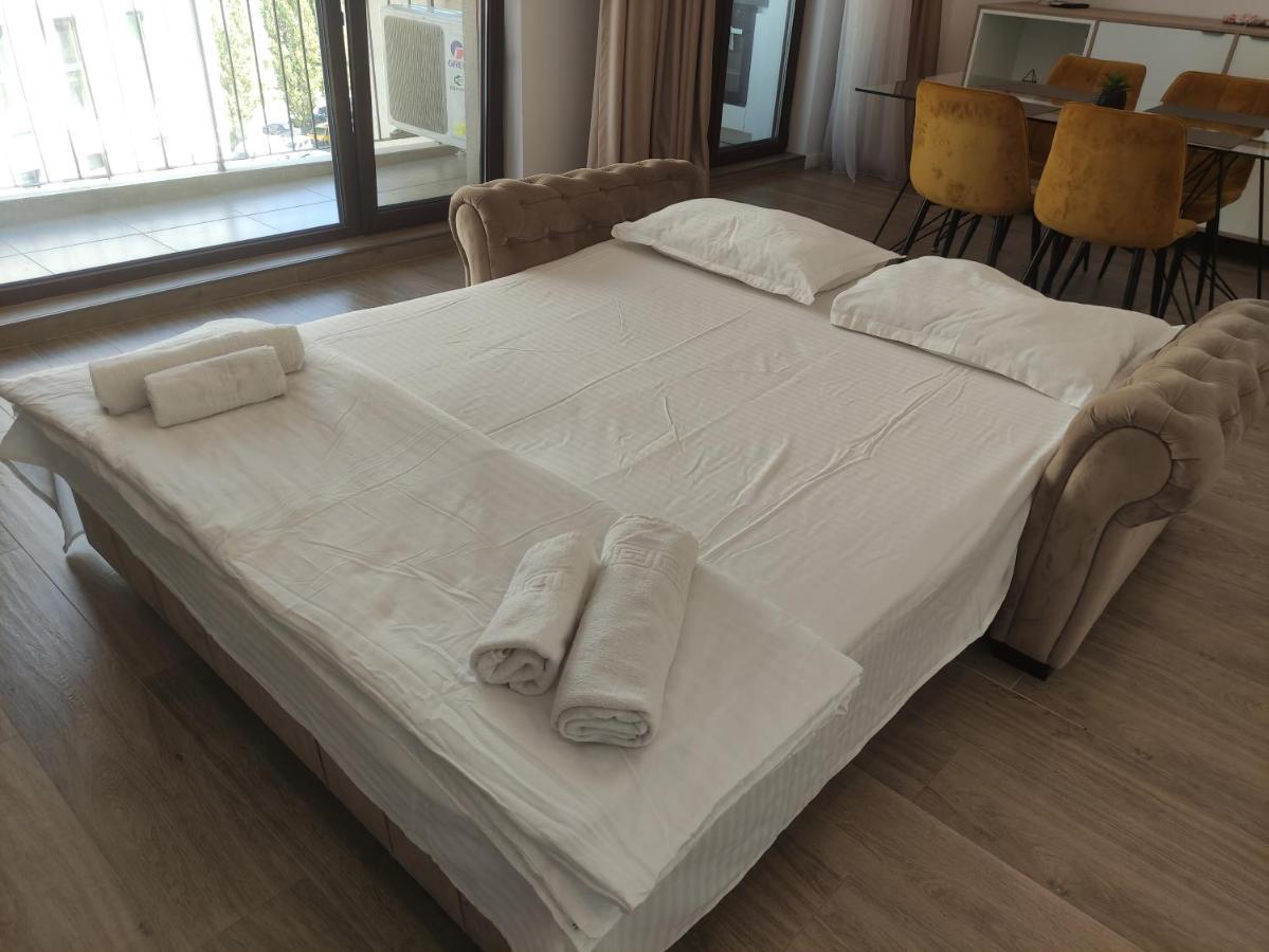 Aparthotel Black Sea Констанца Екстериор снимка