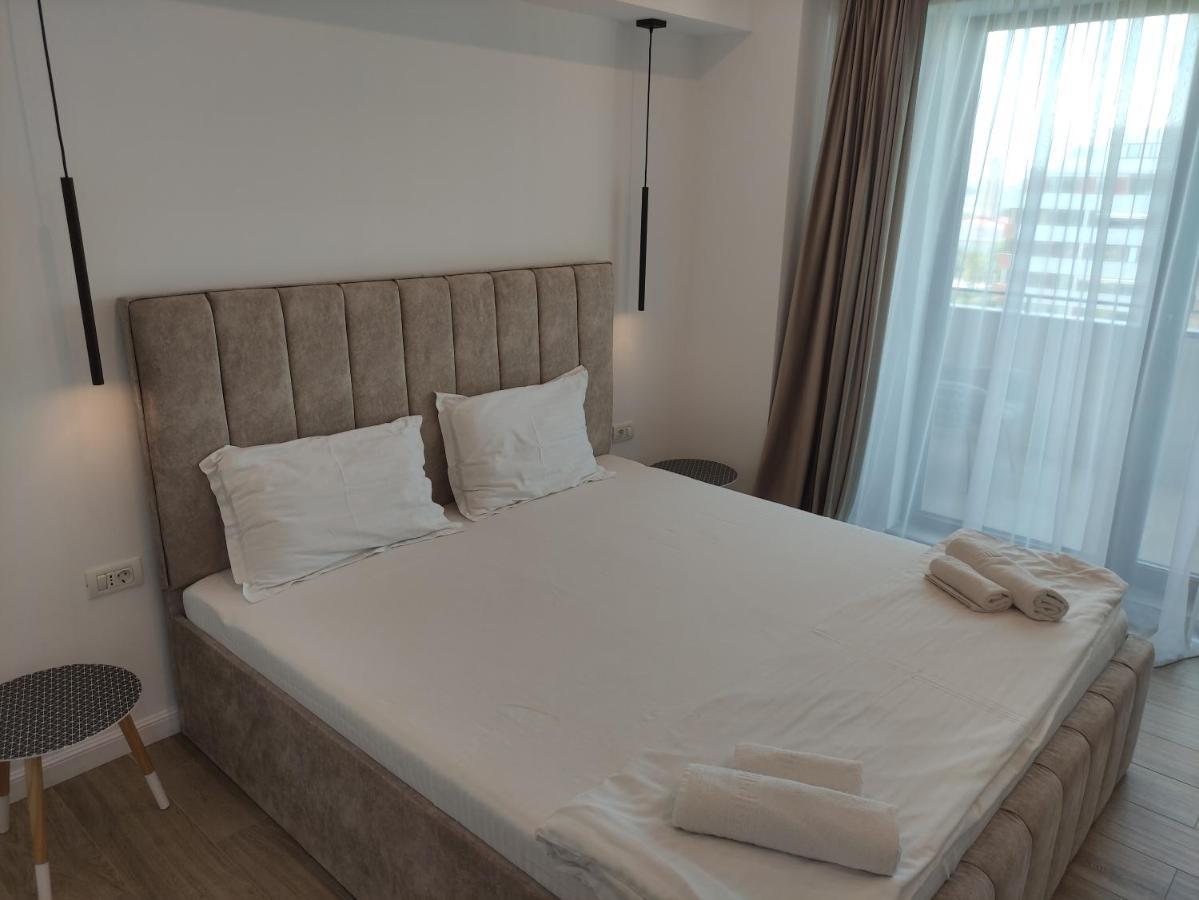 Aparthotel Black Sea Констанца Екстериор снимка
